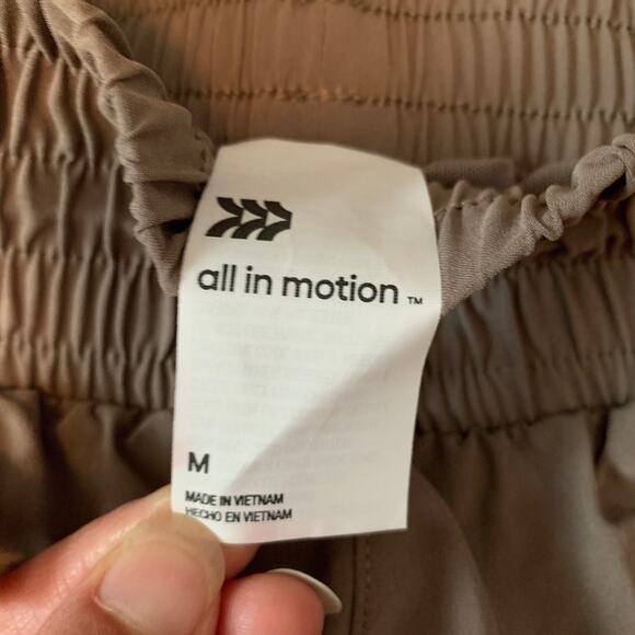 All in Motion Women Athletic Shorts with Built in Brief Size M NWT - Picture 5 of 9